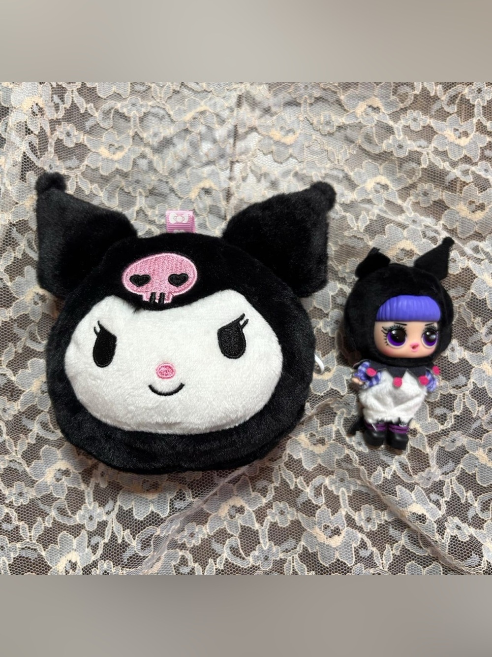Source Unknown Black & White Plush Face Pouch with Pink Skull Accent